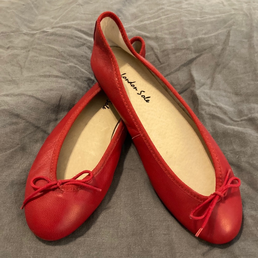 London Sole Ballet Flats Never Worn!!!